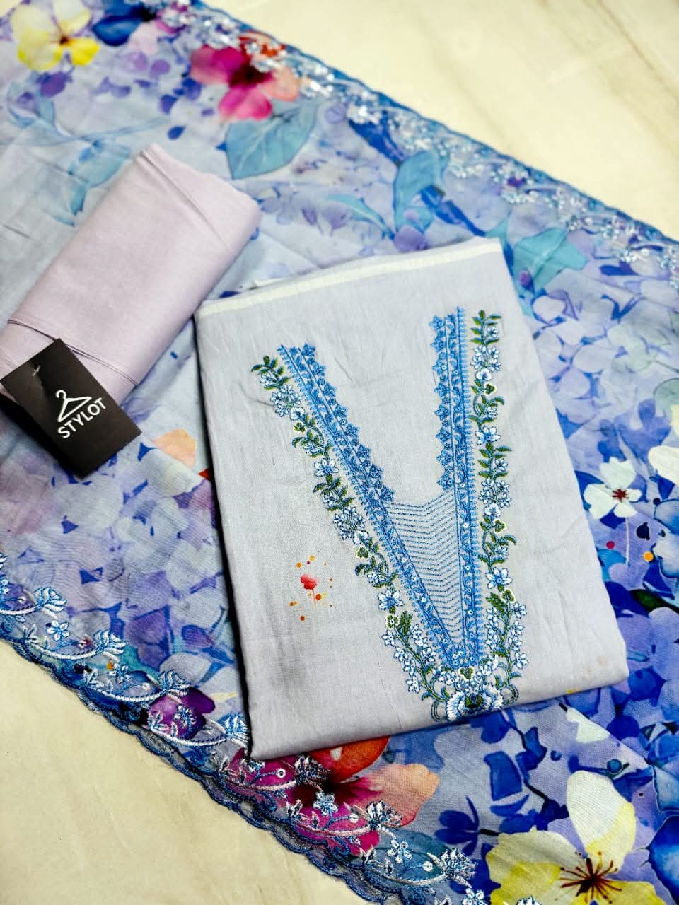 Three Piece 1 - Variable Unit 2